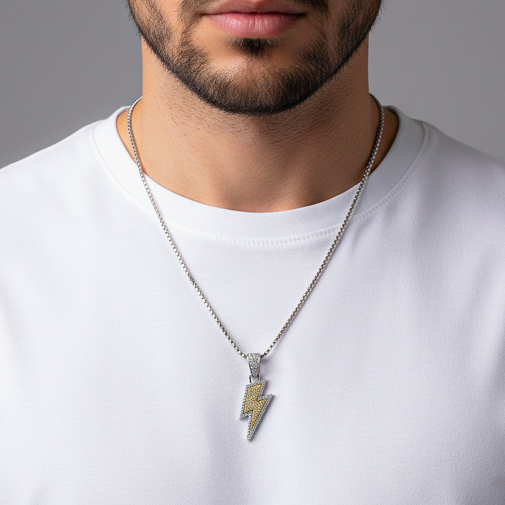 FLASH PENDANT WITH CHAIN