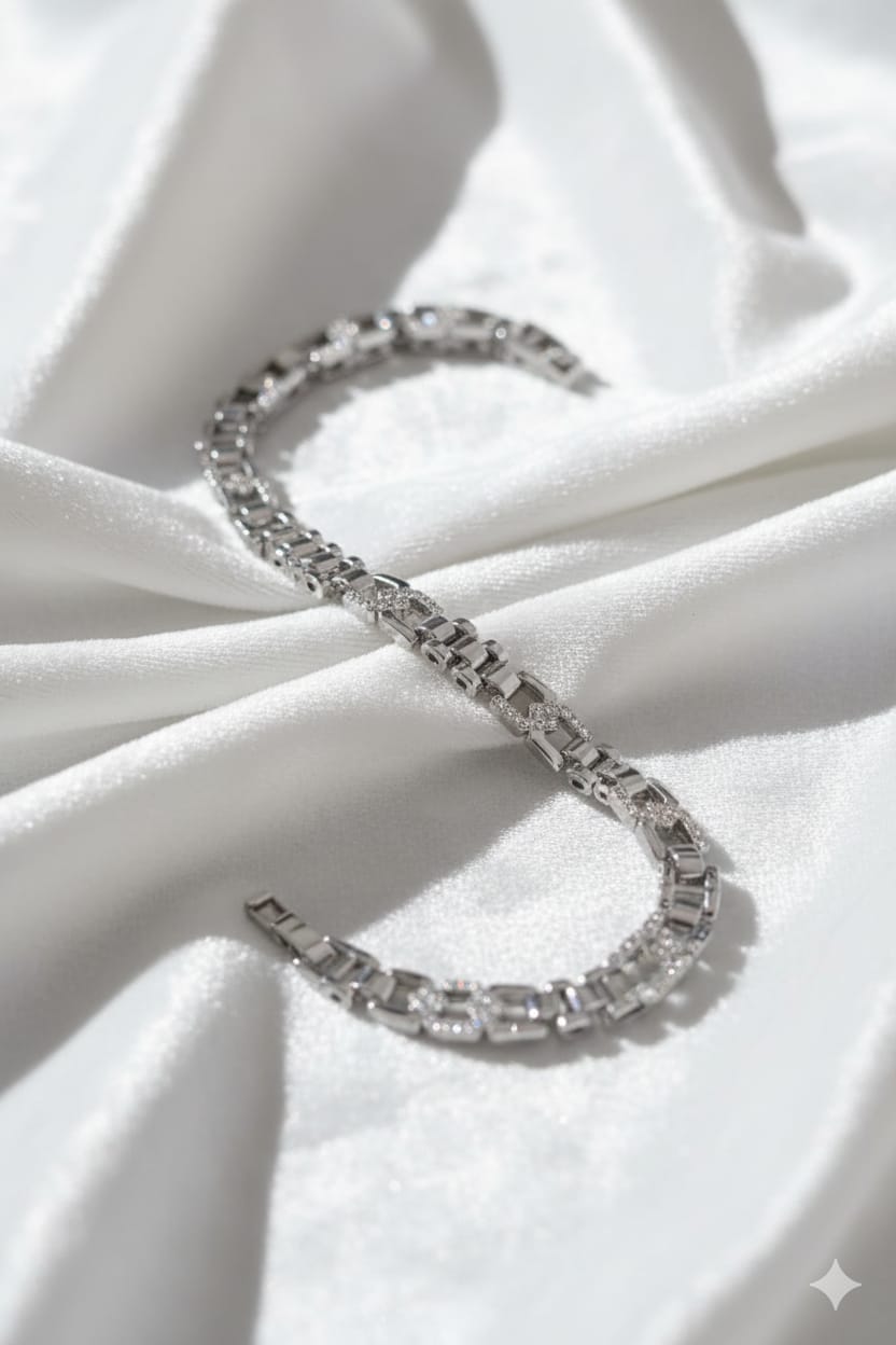 GLACIER LINK BRACELET