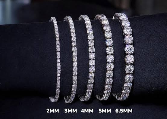 ICED TENNIS BRACELET - SILVER