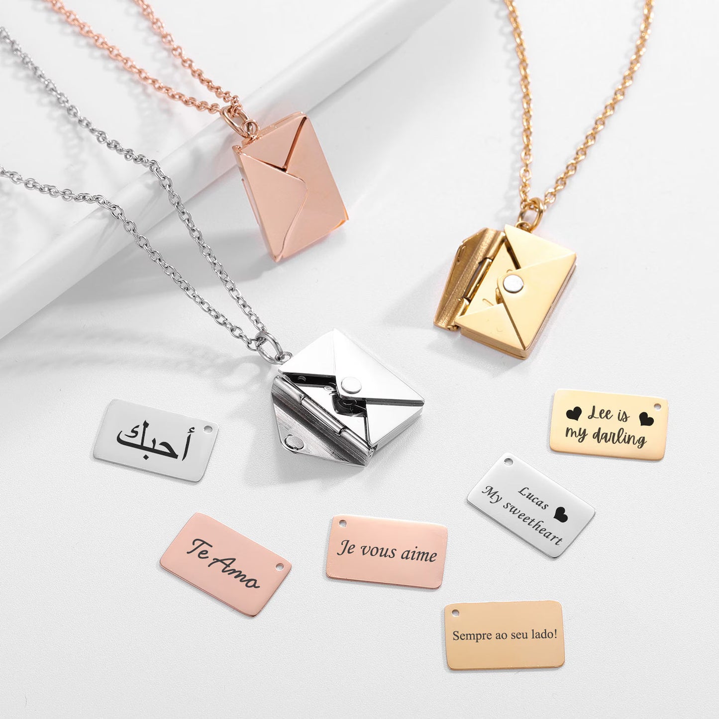 CUSTOMISED ENVELOP PENDANT