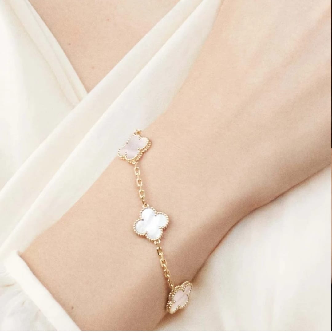 WHITE CHARMED BRACELET