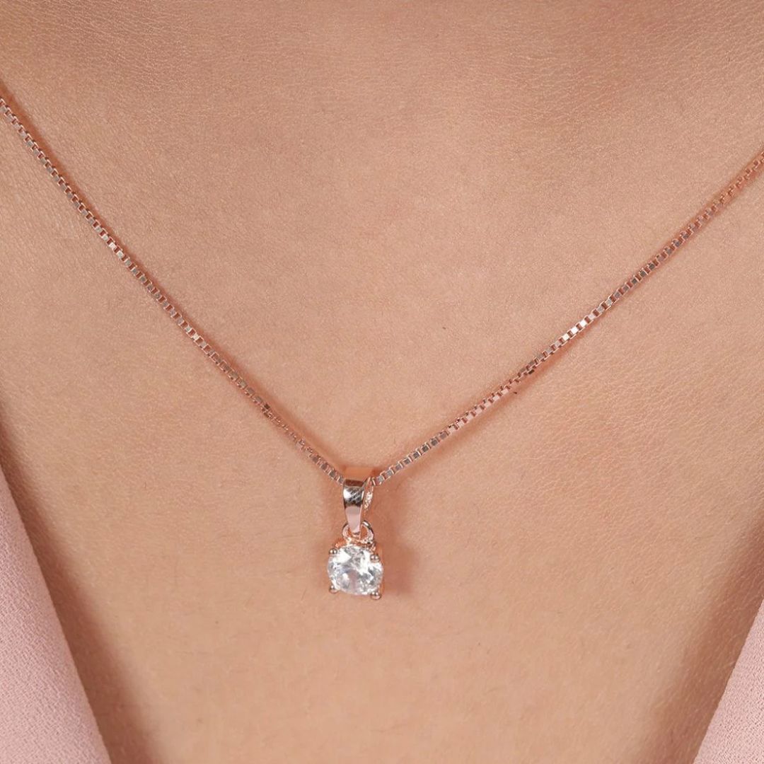 AMERICAN DIAMOND PENDANT