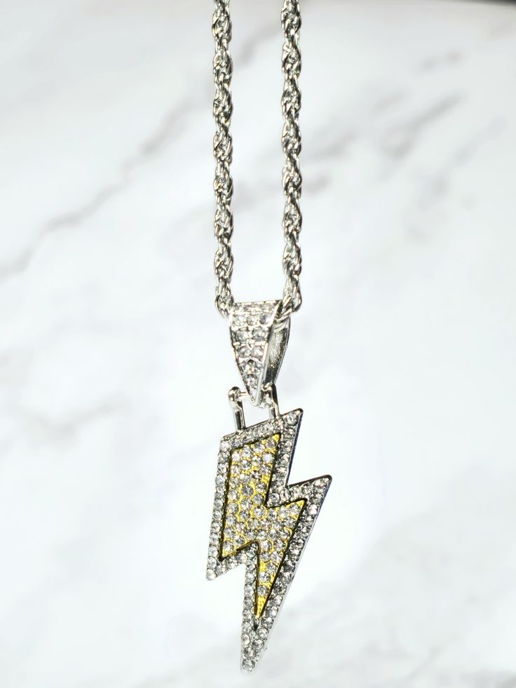 FLASH PENDANT WITH CHAIN (SET OF 3)