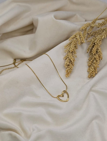 ETERNAL SHINE NECKLACE (ANTI -TARNISH)