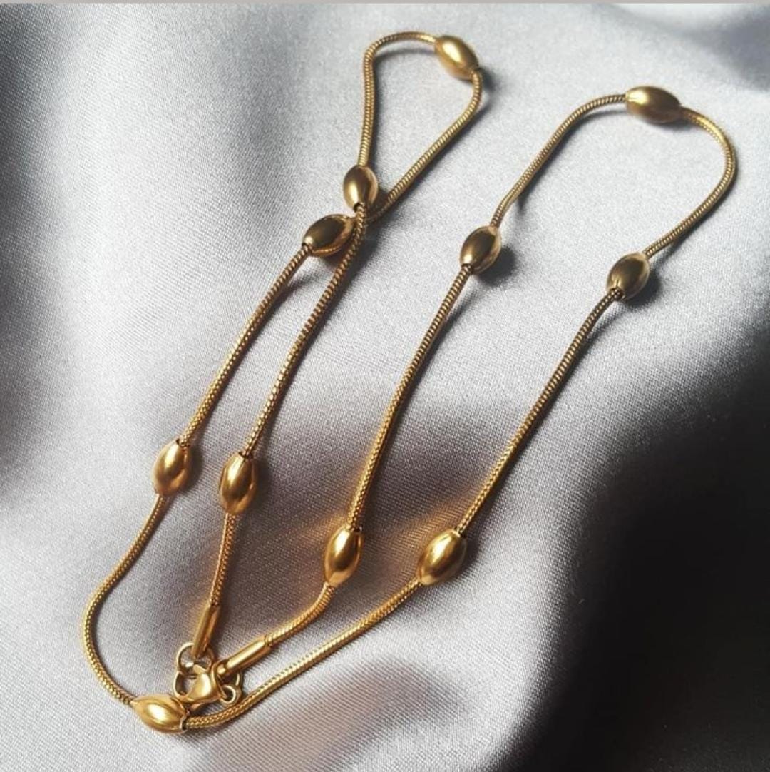 GOLDEN GLIMMER BEAD CHAIN