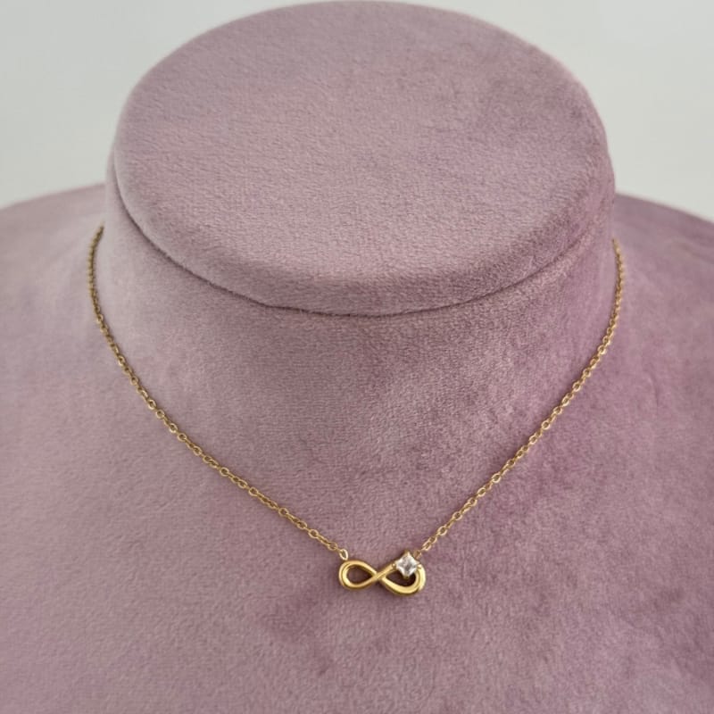 INFINITY DIAMOND NECKLACE