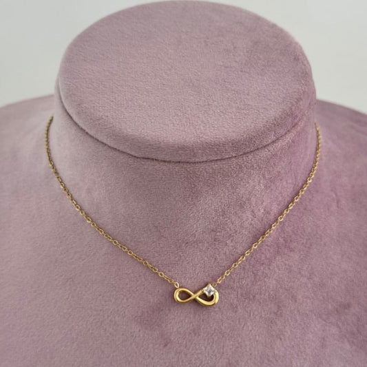 INFINITY DIAMOND NECKLACE