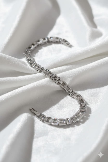 GLACIER LINK BRACELET