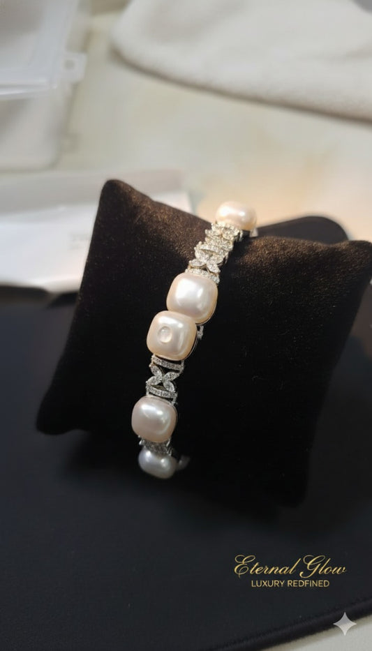 PEARL ESSENCE BRACELET