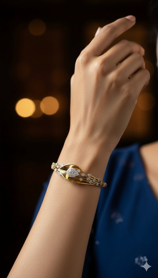 ETERNAL EMBRACE BRACELET