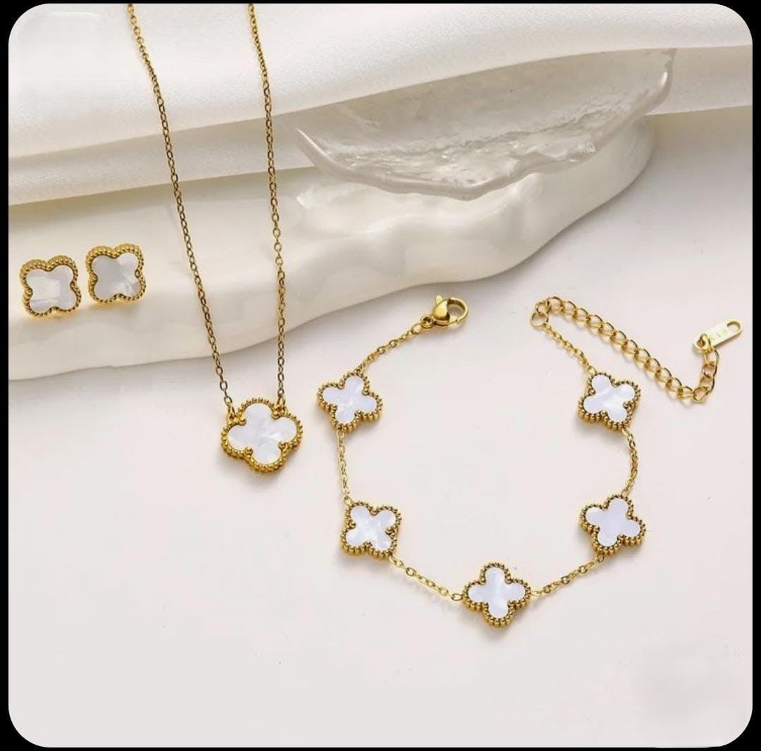 IVORY CLOVER JEWELLERY SET ( ANTI - TARNISH)